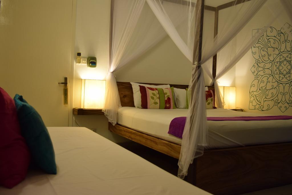Blue Lime Phnom Penh Hotel Екстериор снимка