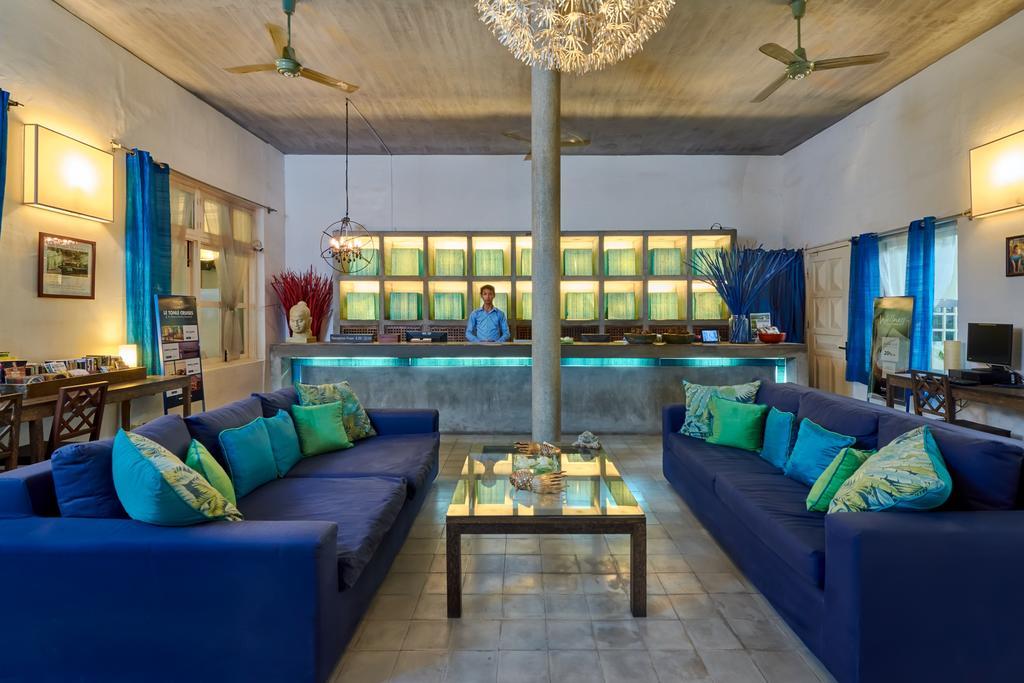 Blue Lime Phnom Penh Hotel Екстериор снимка