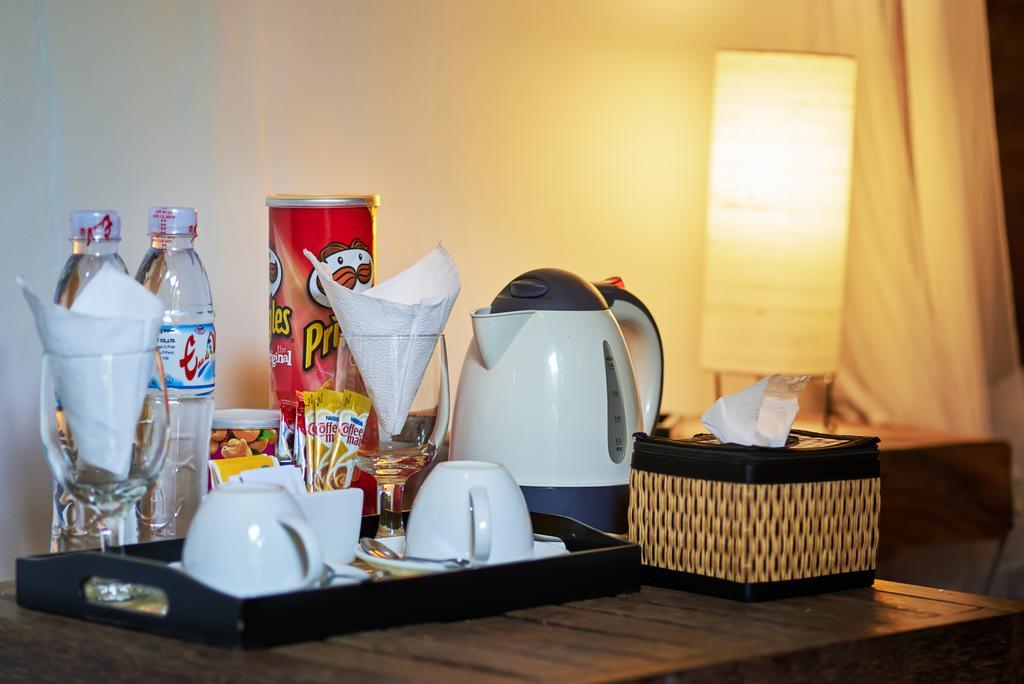 Blue Lime Phnom Penh Hotel Екстериор снимка