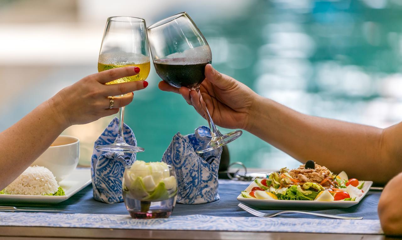 Blue Lime Phnom Penh Hotel Екстериор снимка