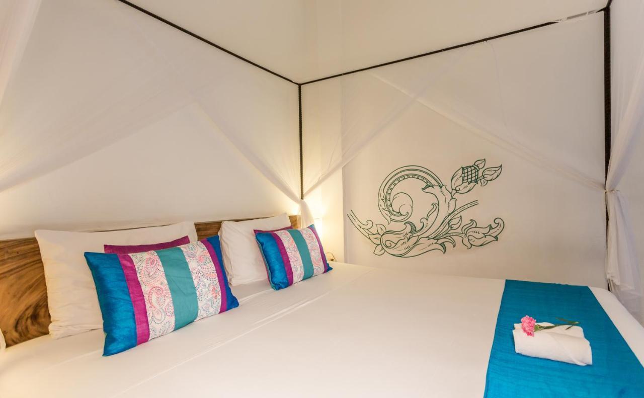 Blue Lime Phnom Penh Hotel Екстериор снимка